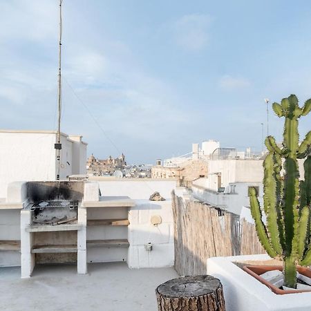 Mindelly Home By Comper With Terrace & Netflix Ostuni Exteriör bild