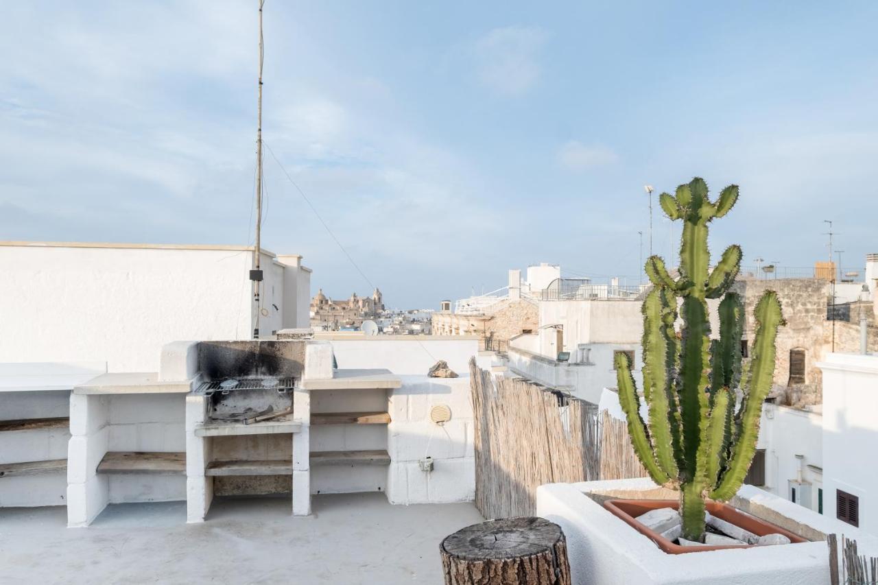 Mindelly Home By Comper With Terrace & Netflix Ostuni Exteriör bild