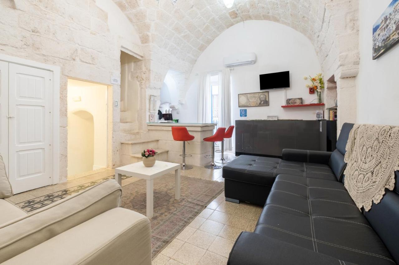 Mindelly Home By Comper With Terrace & Netflix Ostuni Exteriör bild